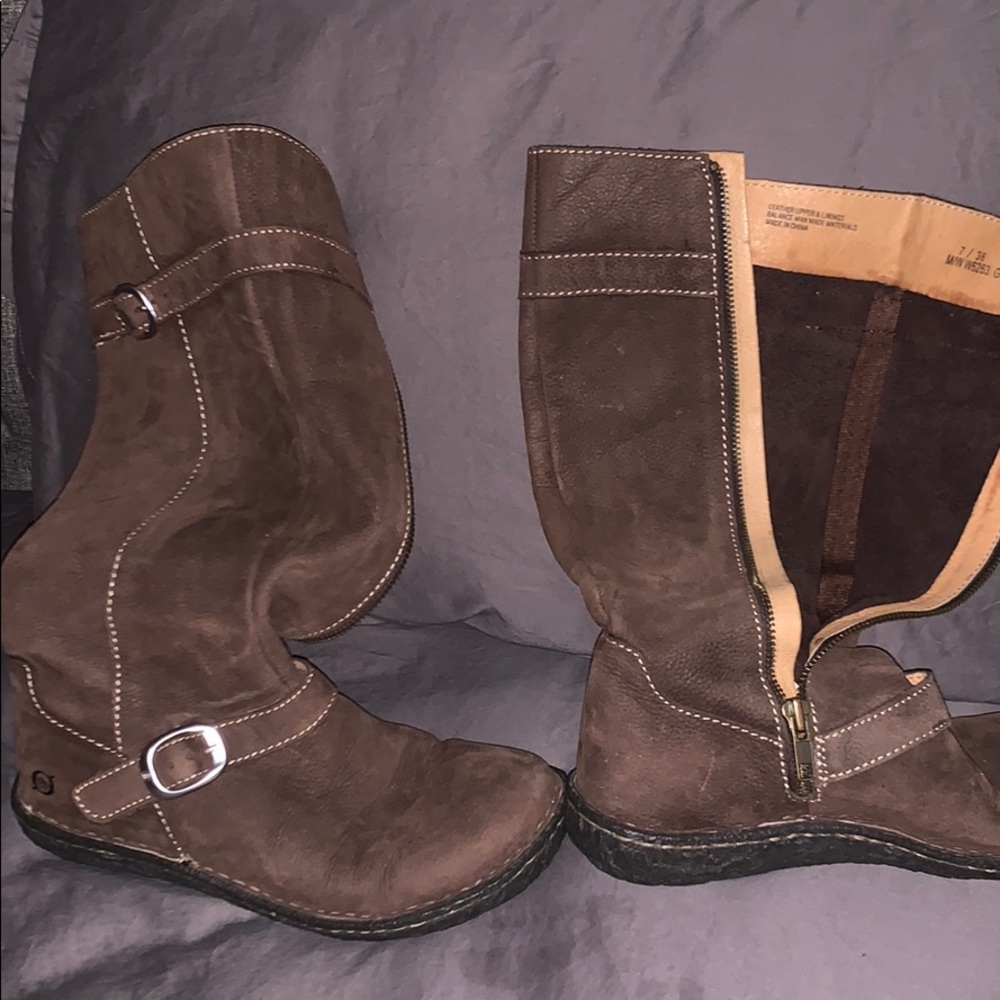 Very comfortable riding boots